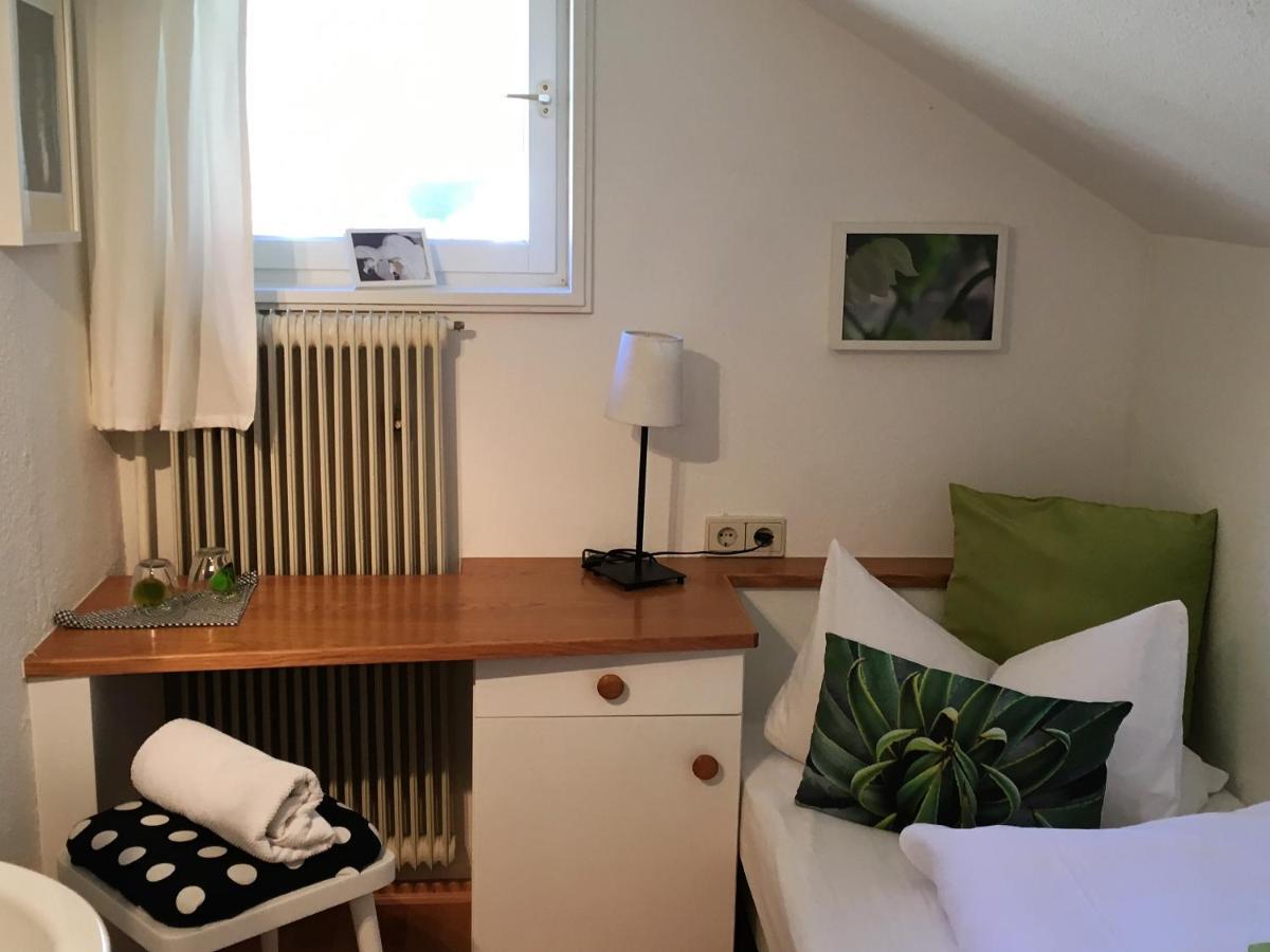 Hotel Haus Tirolerland Oetz Habitación foto